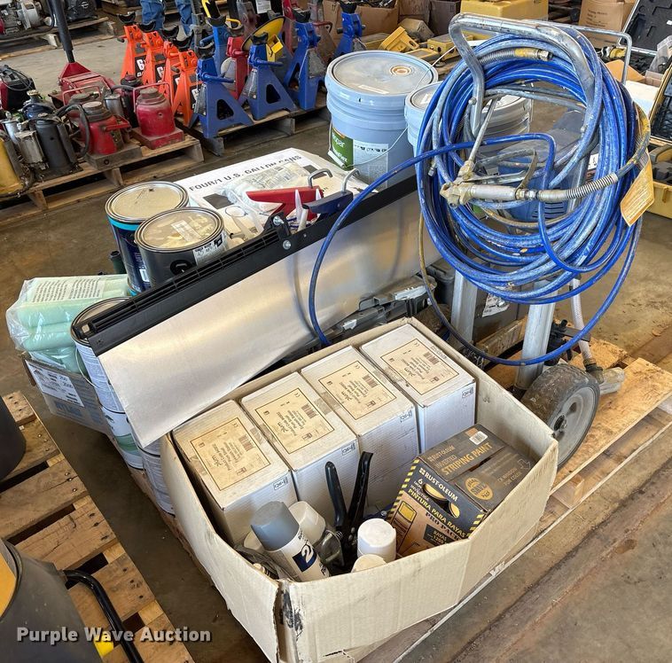 image for item EJ3759 Graco ProX19 airless paint sprayer