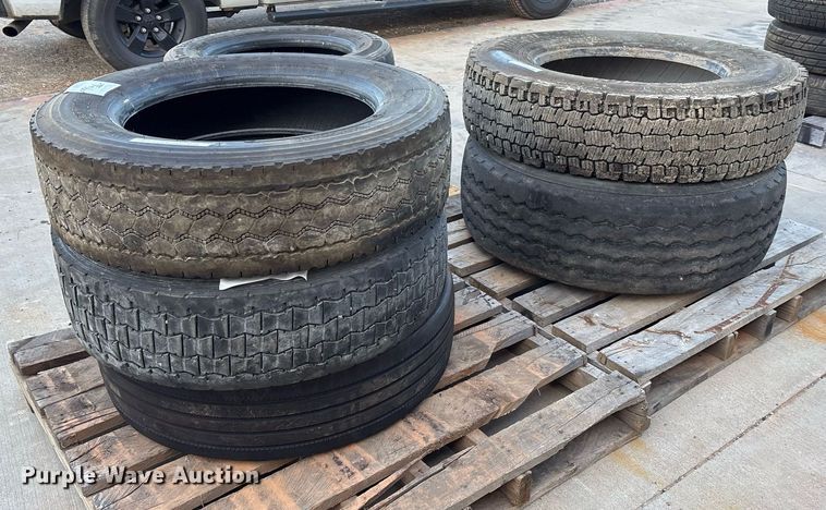 image for item EJ3766 (7) tires