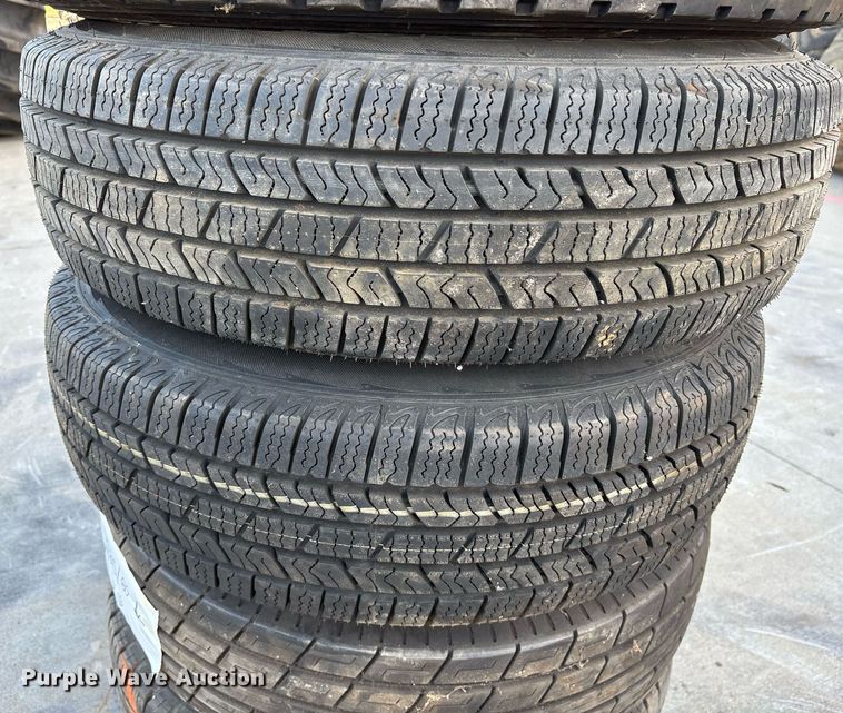 image for item EJ3767 (6) tires