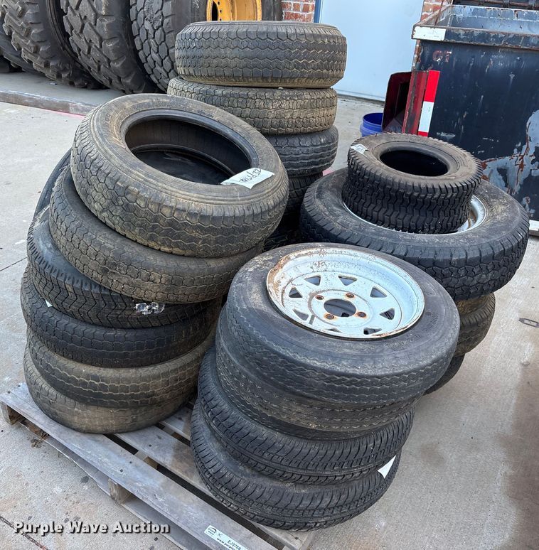 image for item EJ3768 Tires