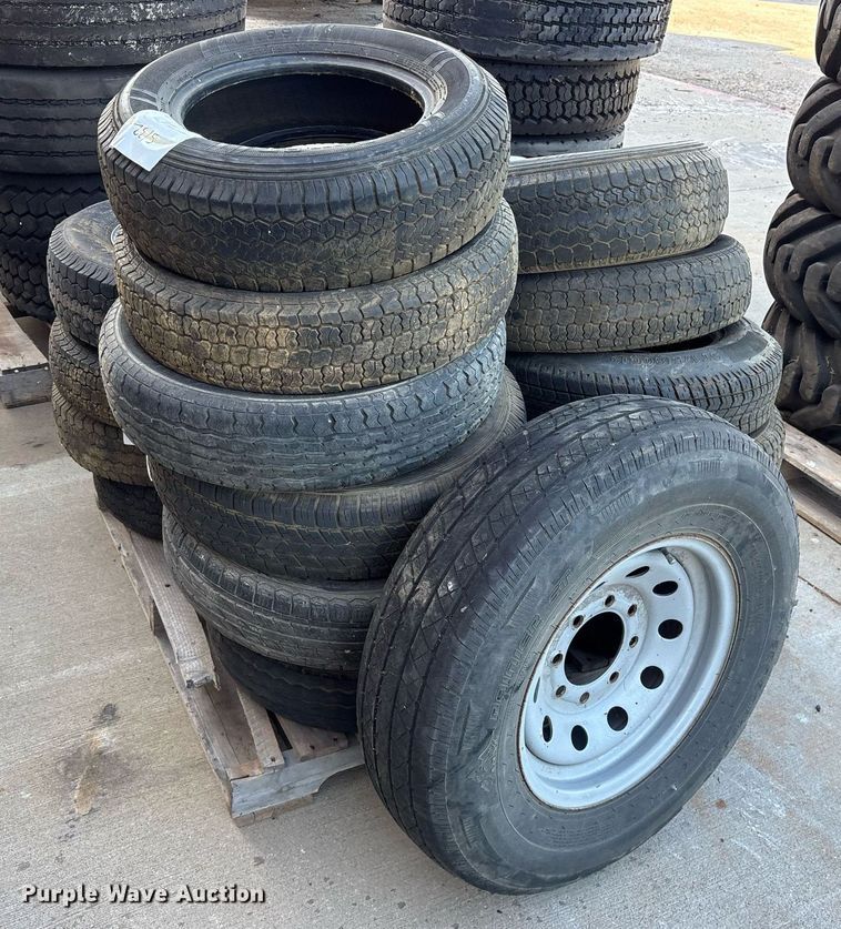 image for item EJ3768 Tires