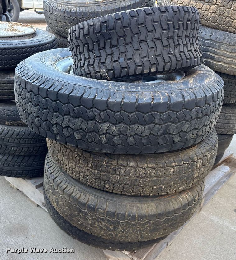 image for item EJ3768 Tires