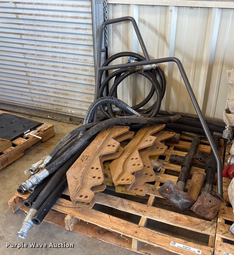 image for item EJ3773 Tools