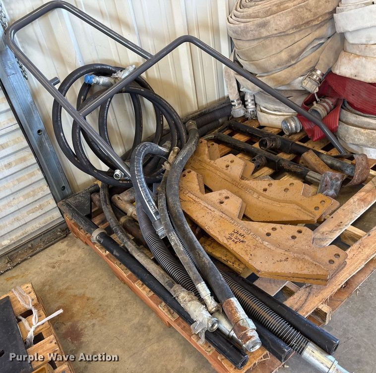 image for item EJ3773 Tools