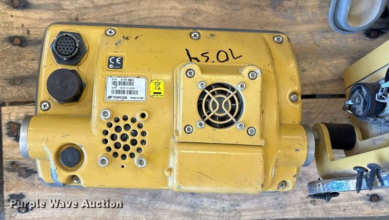 image for item EJ3780 Topcon  GPS equipment