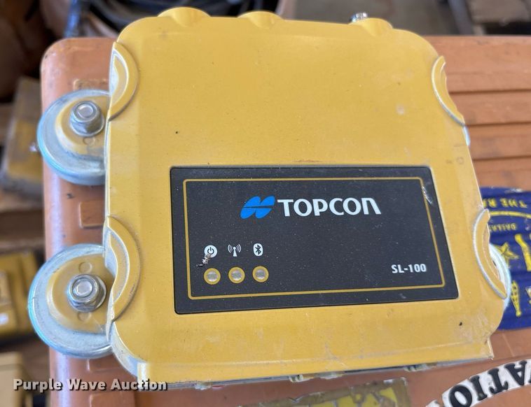 image for item EJ3780 Topcon  GPS equipment