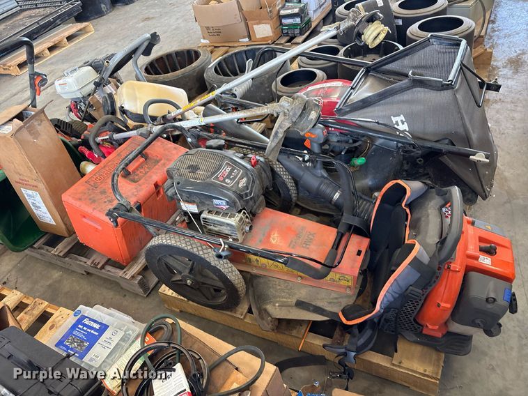 image for item EJ3785 Lawn and garden equipment