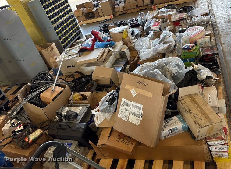 image for item EJ3786 Truck parts and accessories