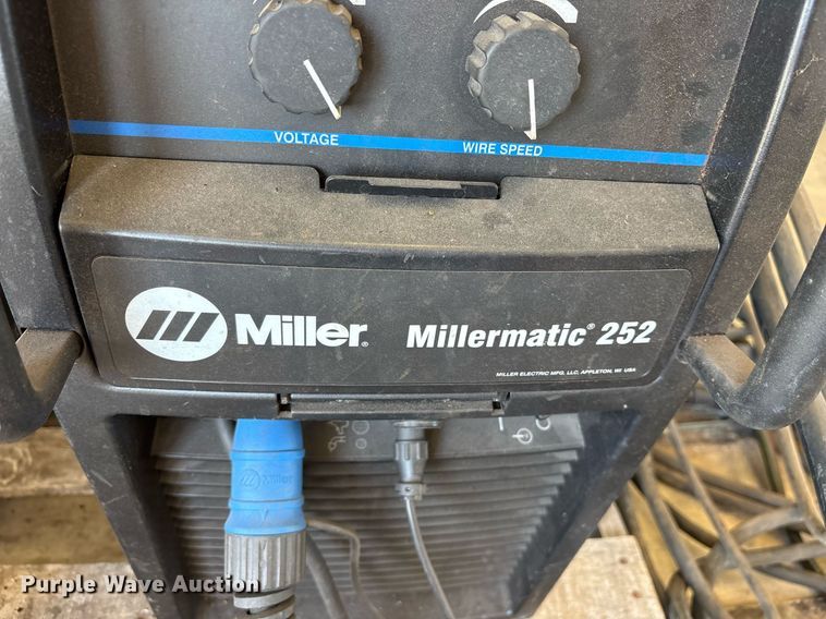 image for item EJ3799 (2) Miller welders