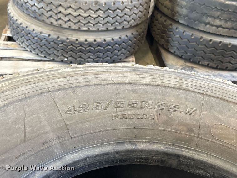 image for item EJ3814 (7) wheels and tires