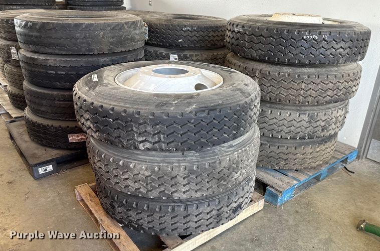 image for item EJ3816 (7) 11R24.5 tires and wheels  