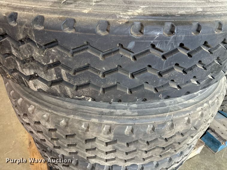 image for item EJ3816 (7) 11R24.5 tires and wheels  