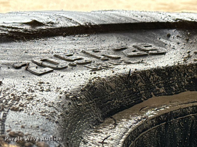 image for item EJ3824 (4) tires