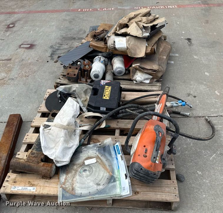 image for item EJ3836 Tools