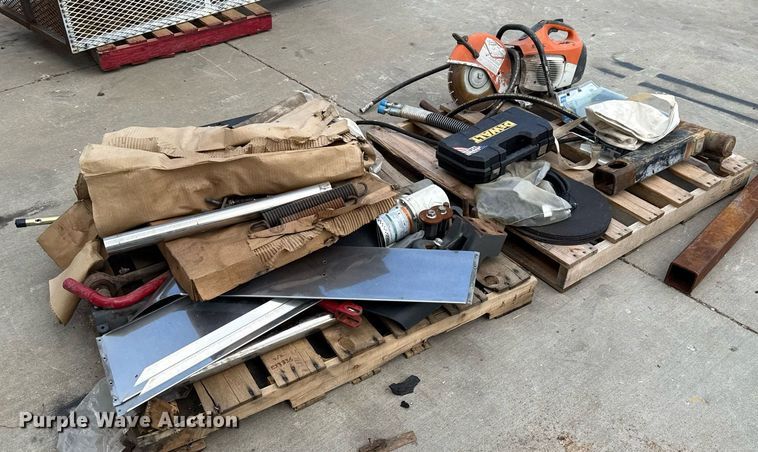 image for item EJ3836 Tools