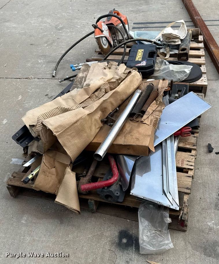 image for item EJ3836 Tools