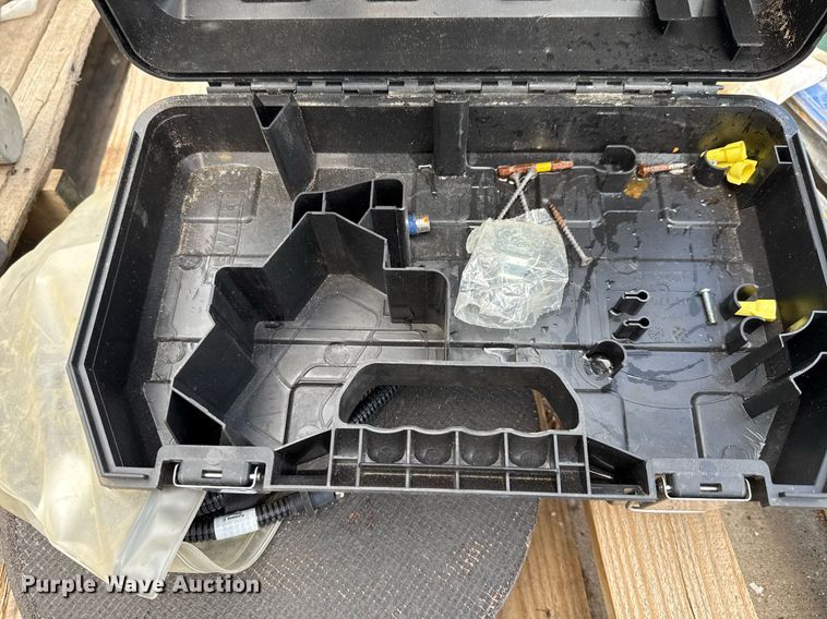 image for item EJ3836 Tools