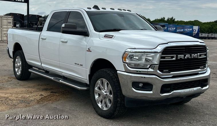 image for item EX9809 2019 Dodge Ram 2500 Crew Cab pickup truck