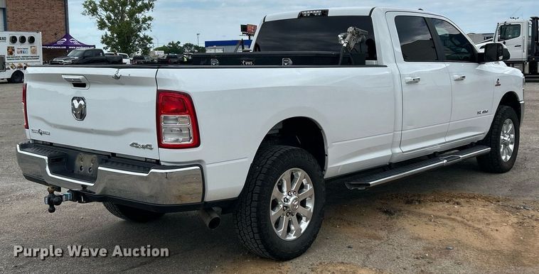 image for item EX9809 2019 Dodge Ram 2500 Crew Cab pickup truck