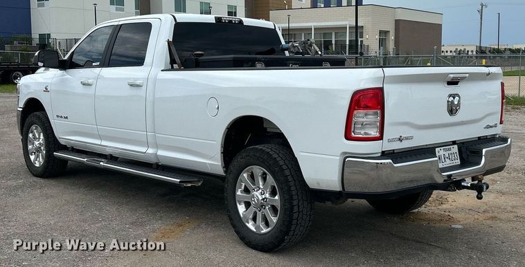 image for item EX9809 2019 Dodge Ram 2500 Crew Cab pickup truck