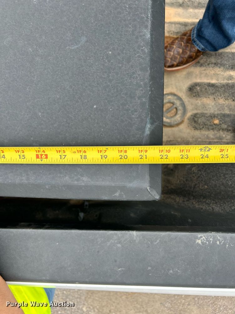 image for item EX9809 2019 Dodge Ram 2500 Crew Cab pickup truck