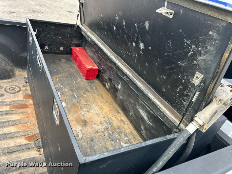 image for item EX9809 2019 Dodge Ram 2500 Crew Cab pickup truck