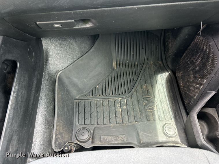 image for item EX9809 2019 Dodge Ram 2500 Crew Cab pickup truck