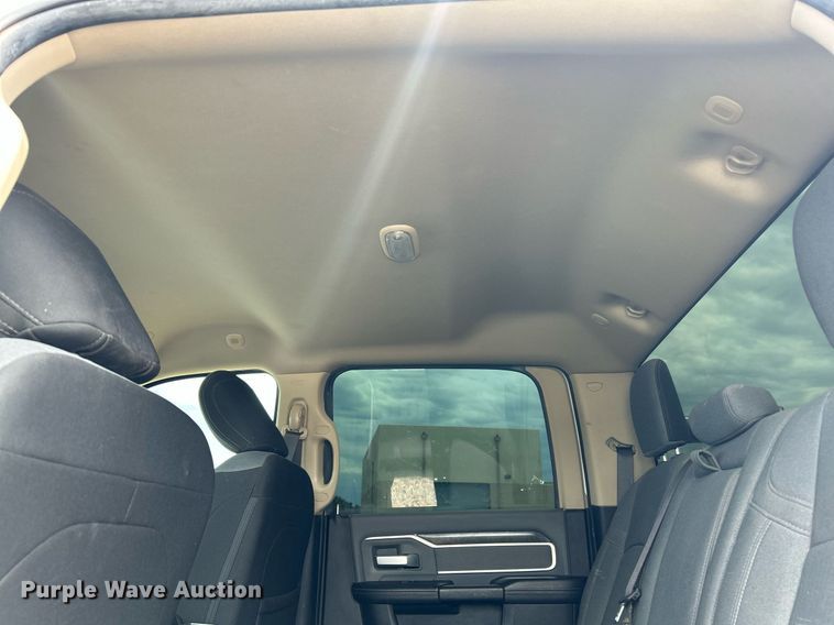 image for item EX9809 2019 Dodge Ram 2500 Crew Cab pickup truck