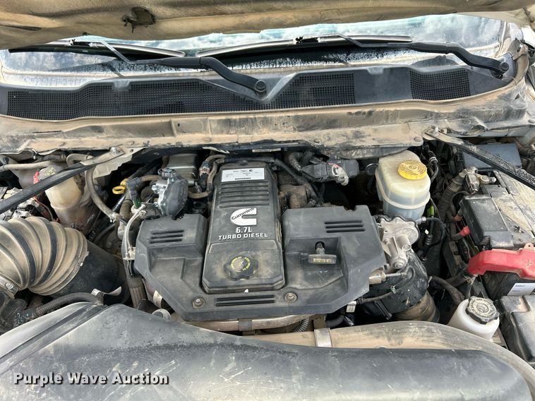 image for item EX9809 2019 Dodge Ram 2500 Crew Cab pickup truck