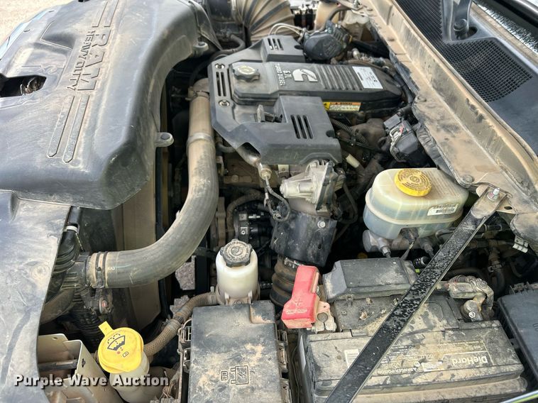 image for item EX9809 2019 Dodge Ram 2500 Crew Cab pickup truck