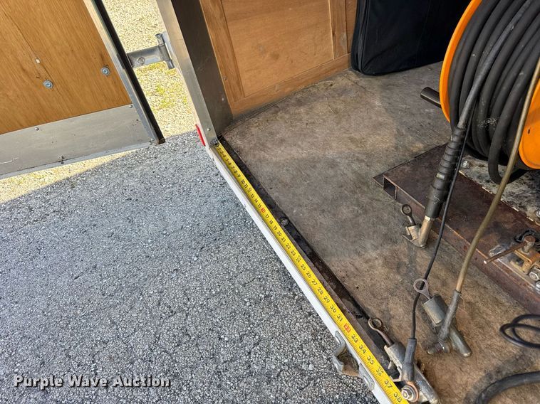 image for item DH9953 2015 Haulmark PPT6X10DS2 enclosed cargo trailer