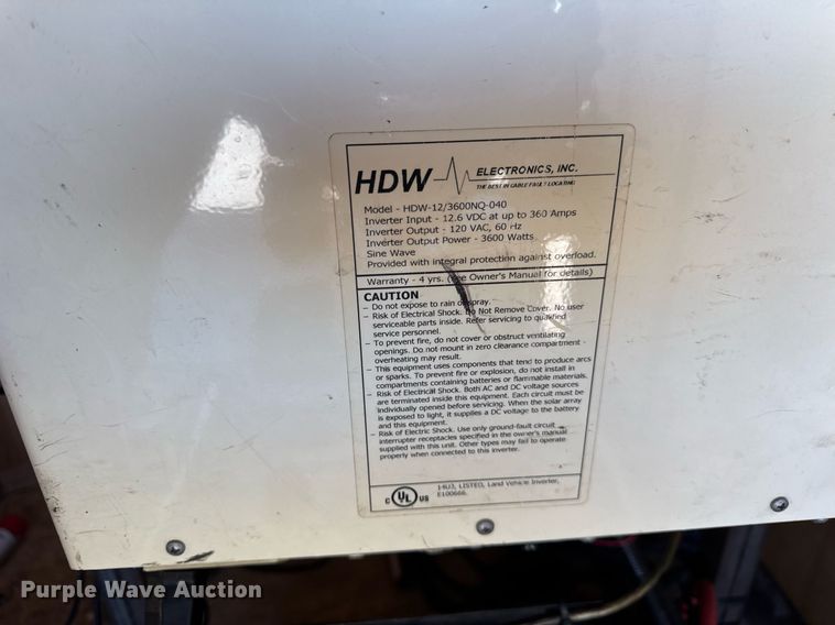 image for item DH9953 2015 Haulmark PPT6X10DS2 enclosed cargo trailer