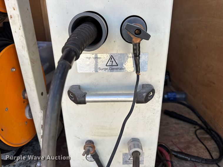 image for item DH9953 2015 Haulmark PPT6X10DS2 enclosed cargo trailer