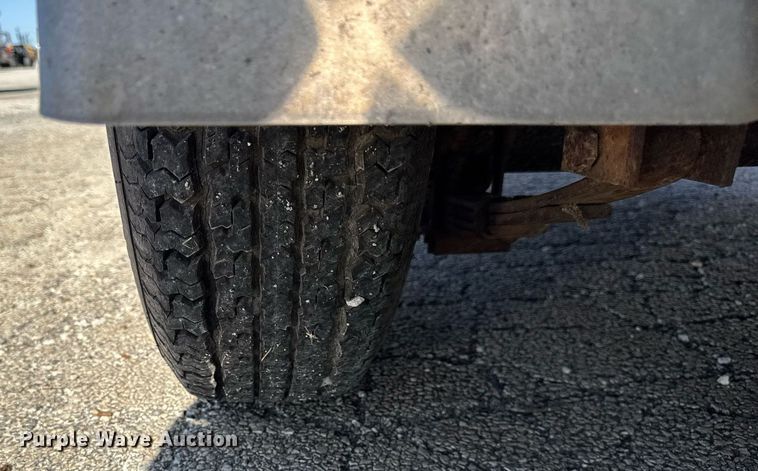 image for item DH9953 2015 Haulmark PPT6X10DS2 enclosed cargo trailer