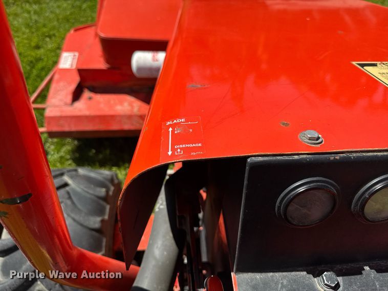 image for item DH9956 2014 Kut Kwick SSM38-72D ZTR lawn mower