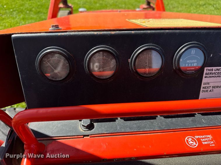 image for item DH9956 2014 Kut Kwick SSM38-72D ZTR lawn mower