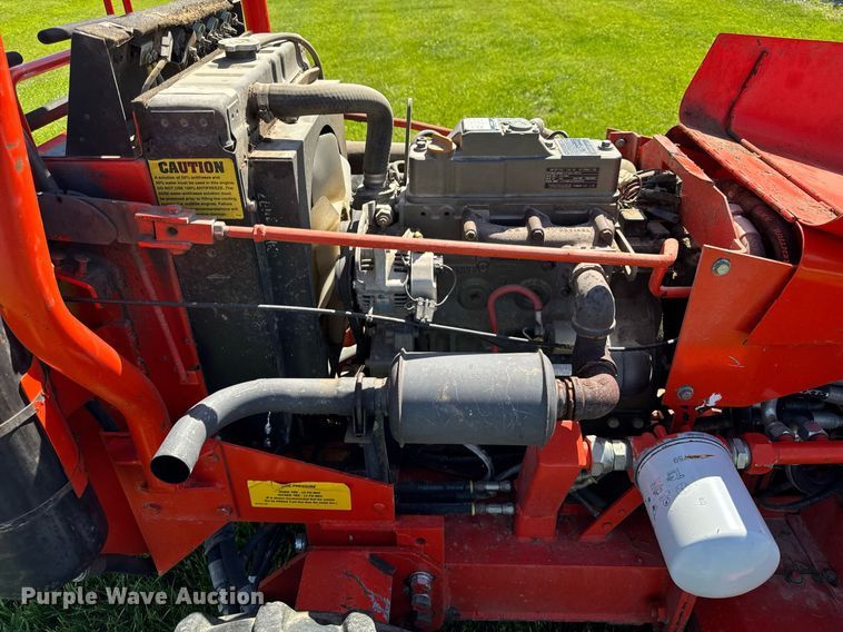 image for item DH9956 2014 Kut Kwick SSM38-72D ZTR lawn mower