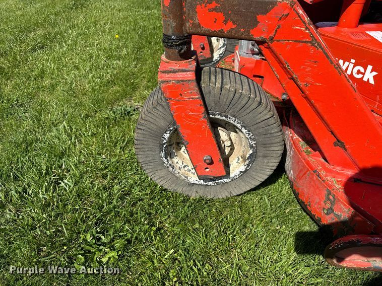 image for item DH9956 2014 Kut Kwick SSM38-72D ZTR lawn mower