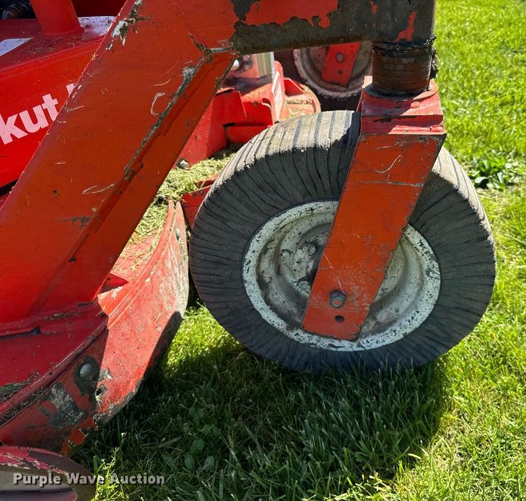 image for item DH9956 2014 Kut Kwick SSM38-72D ZTR lawn mower