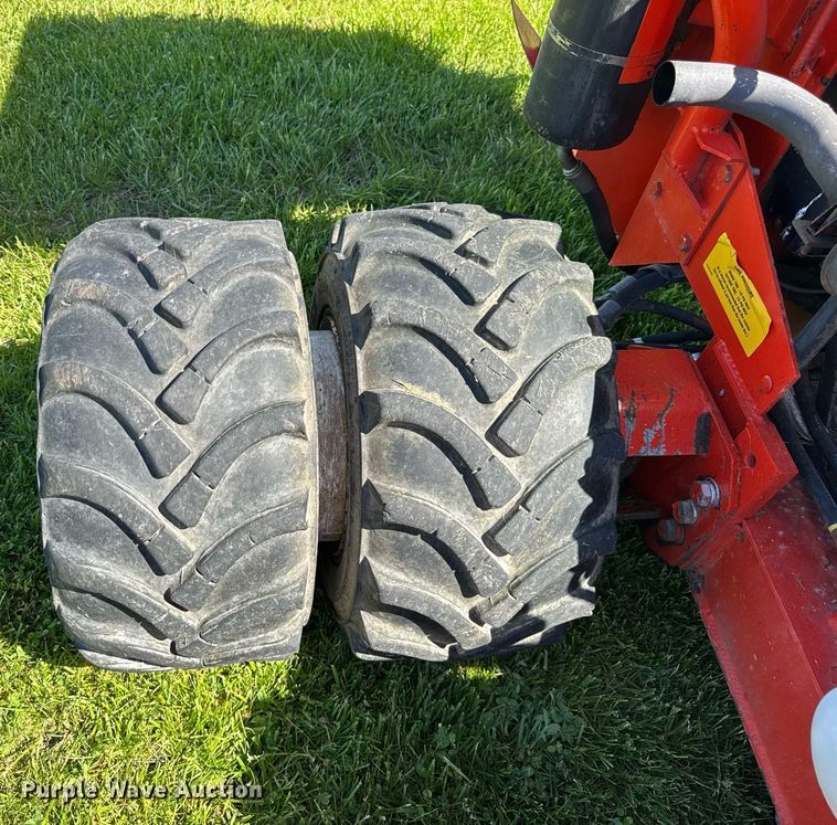 image for item DH9956 2014 Kut Kwick SSM38-72D ZTR lawn mower