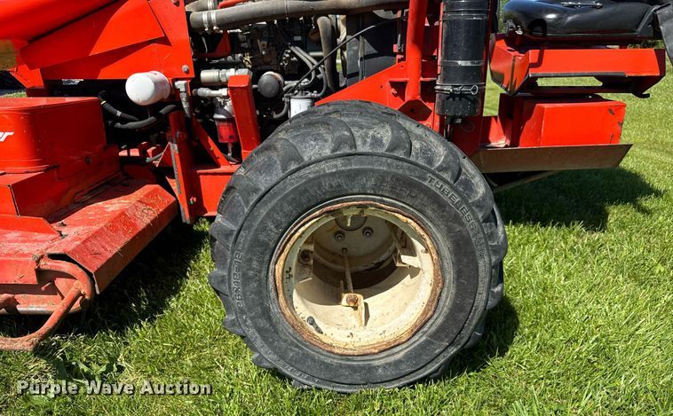 image for item DH9956 2014 Kut Kwick SSM38-72D ZTR lawn mower