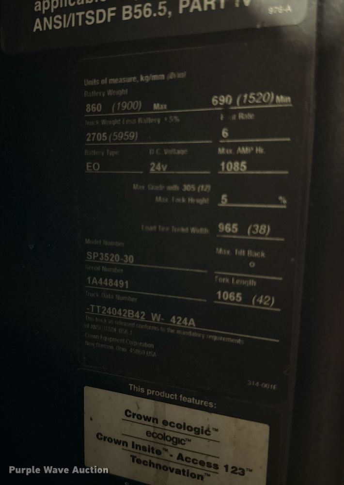 image for item DH9966 2015 Crown SP3520-30 order picker