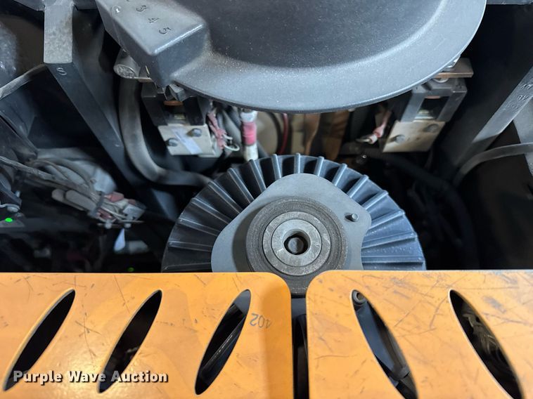 image for item DH9968 2015 Crown SP3520-30 order picker