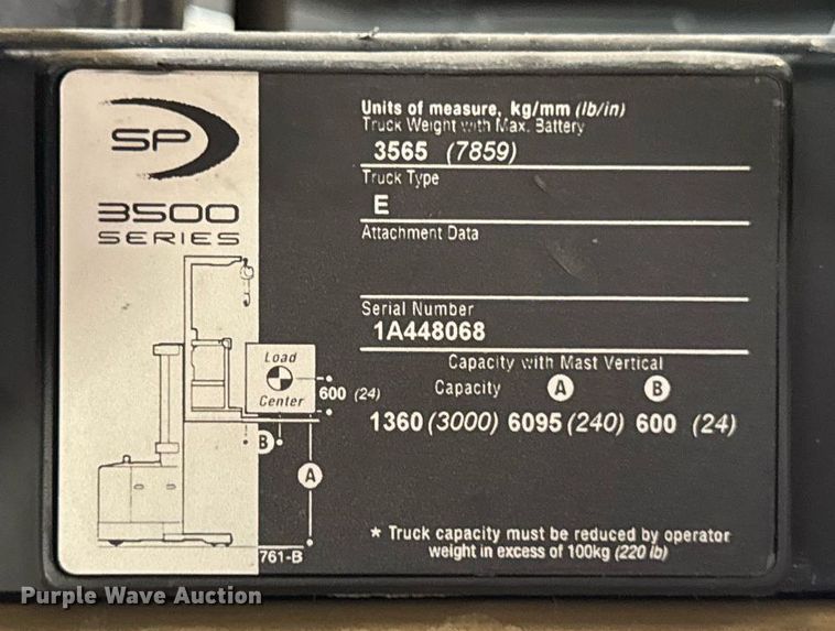 image for item DH9968 2015 Crown SP3520-30 order picker