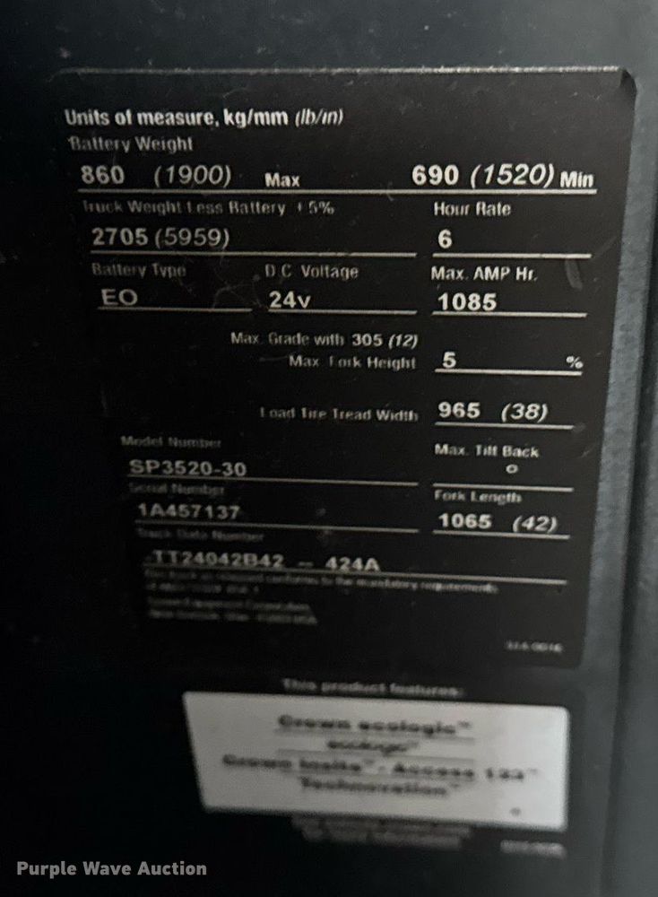 image for item DH9969 2016 Crown SP3520-30 order picker