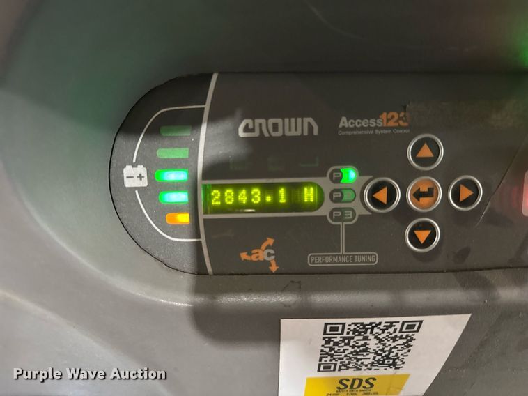 image for item DH9970 2016 Crown SP3520-30 order picker