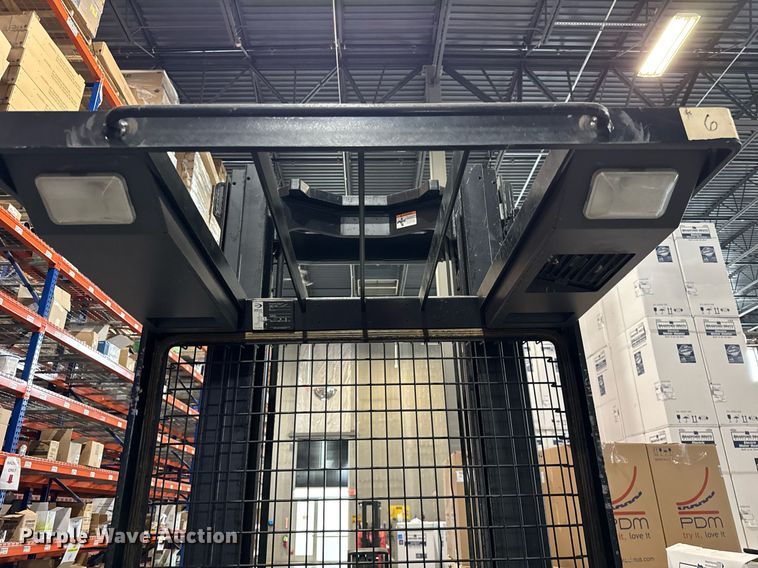 image for item DH9970 2016 Crown SP3520-30 order picker