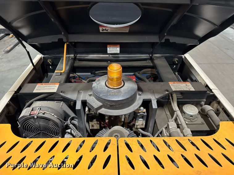 image for item DH9970 2016 Crown SP3520-30 order picker