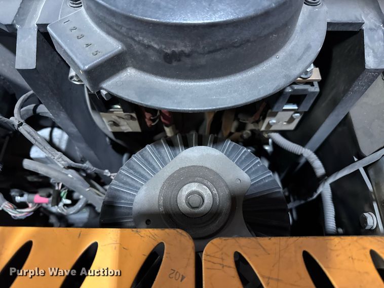 image for item DH9970 2016 Crown SP3520-30 order picker