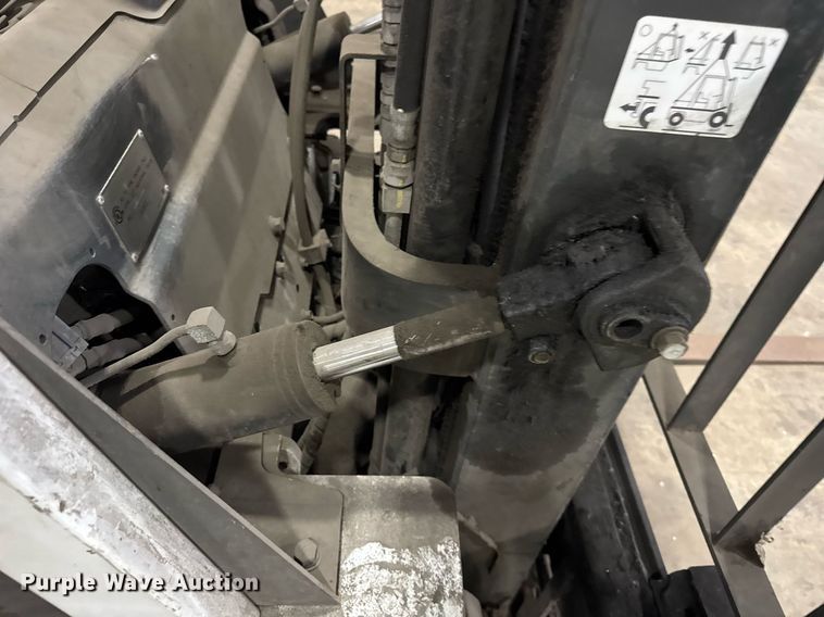 image for item DH9986 2015 UniCarriers PF50 forklift